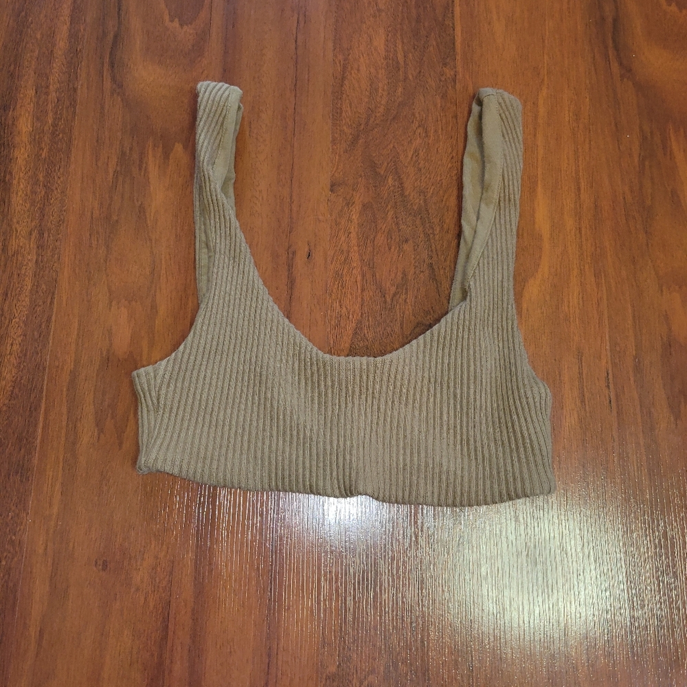 Cute soft ribbed cropped tank
